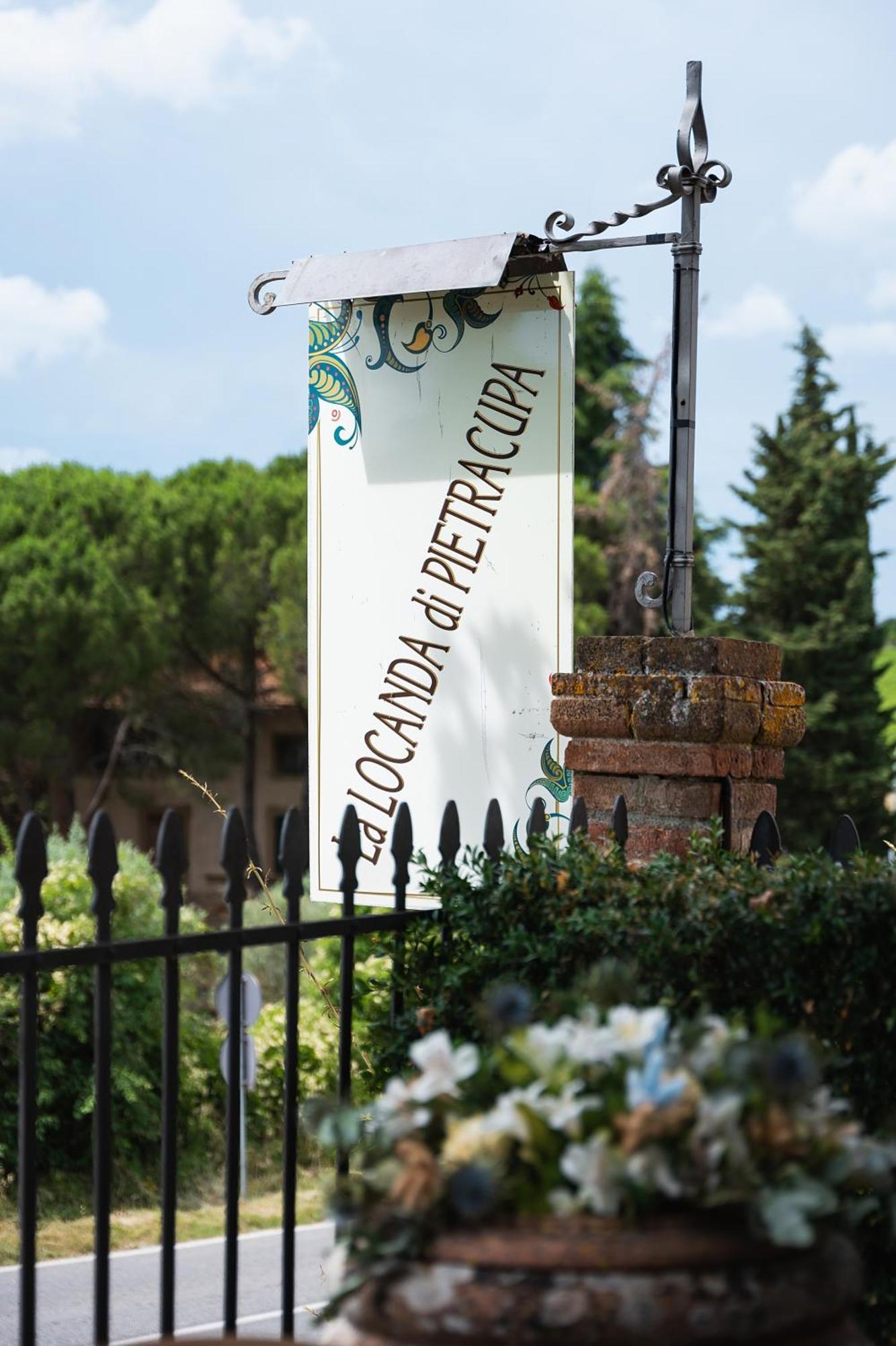 Locanda Di Pietracupa Tavarnelle Val di Pesa Exterior photo
